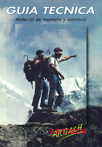 Sacs à dos et matériel de caravaning Artiach, années 80